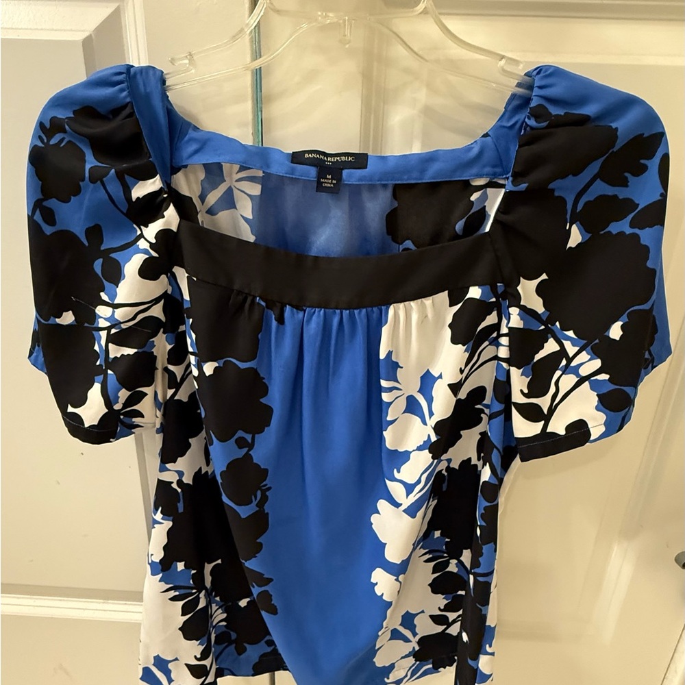 Banana Republic Blue Floral Women's Top